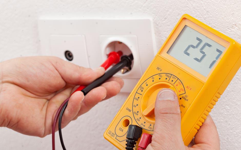 tarif électricien bâtiment La Ville-du-Bois
